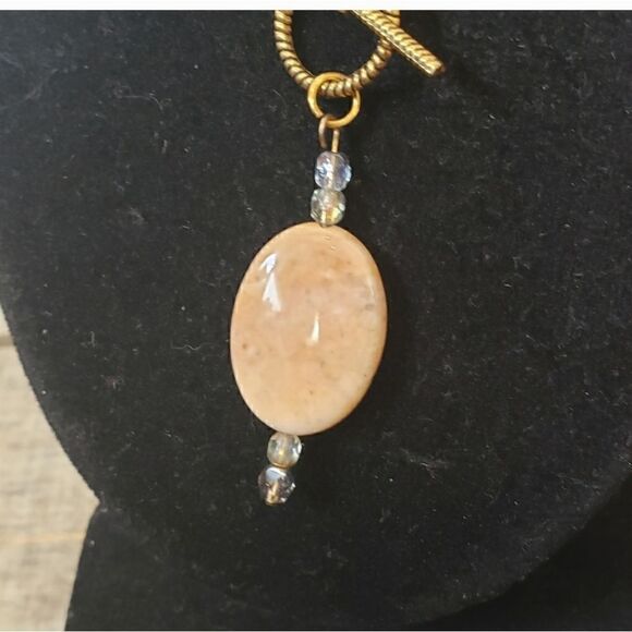 ARTISAN Toggle Polished Stone Necklace - Picture 3 of 6